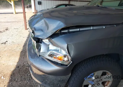 2010 Dodge Ram 1500 Slt/Sport/Trx из США, поврежденный, VIN 1D7RB1CP7AS115416